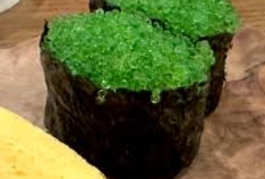 Green tobiko (2 pcs)